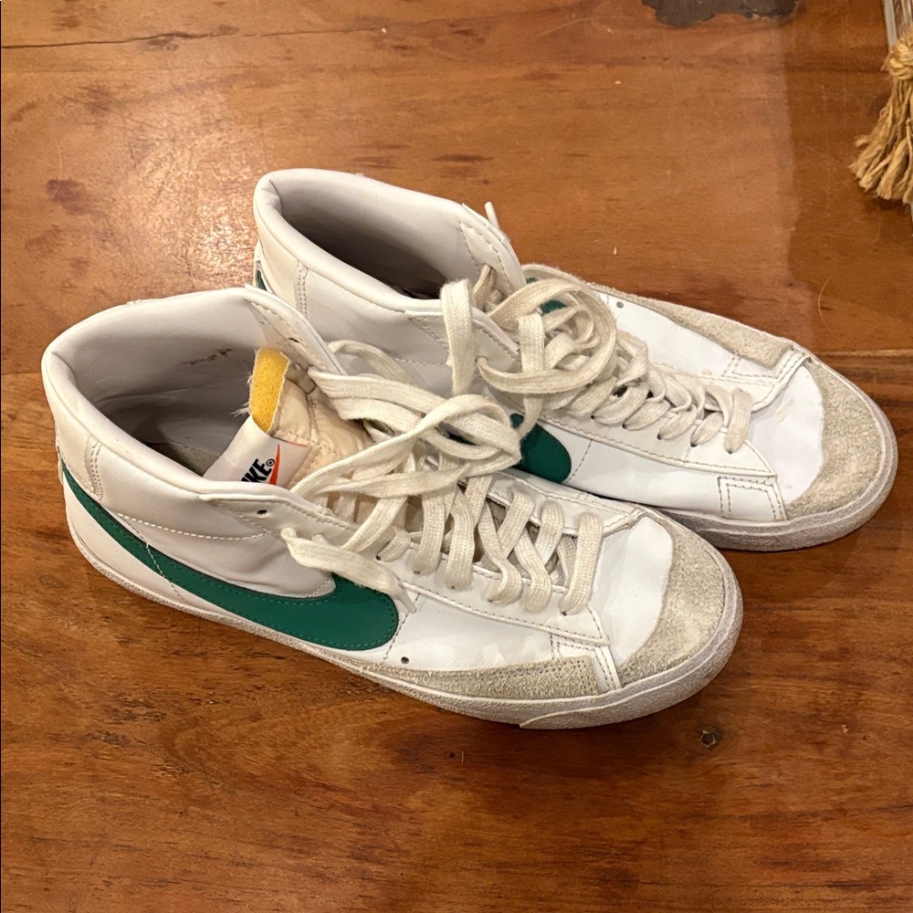 Nike Blazer Mid White and Green Sneakers